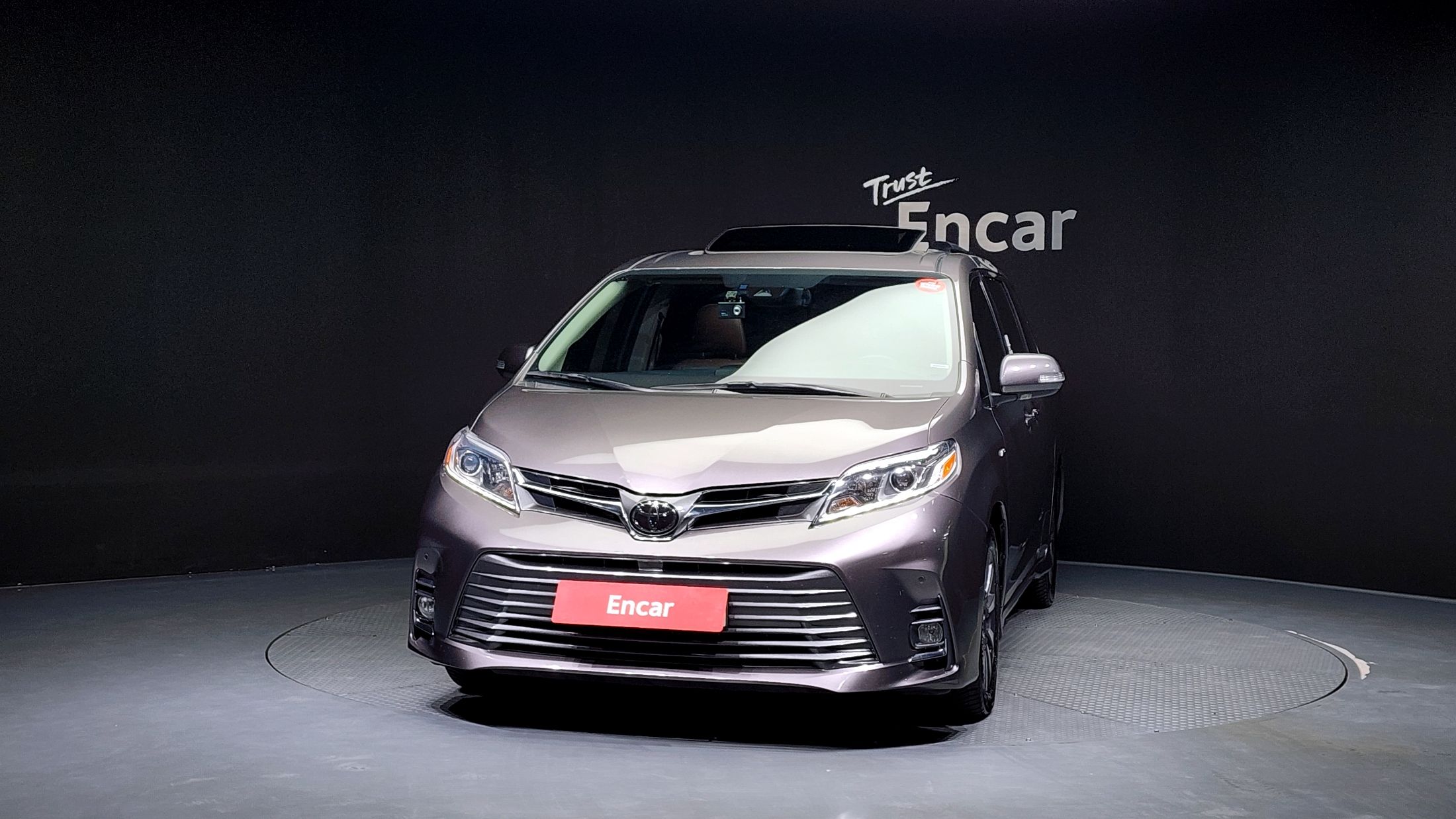 TOYOTA SIENNA 2018