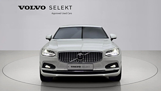 VOLVO S90 2024