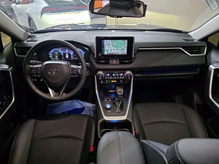 TOYOTA RAV4 2024