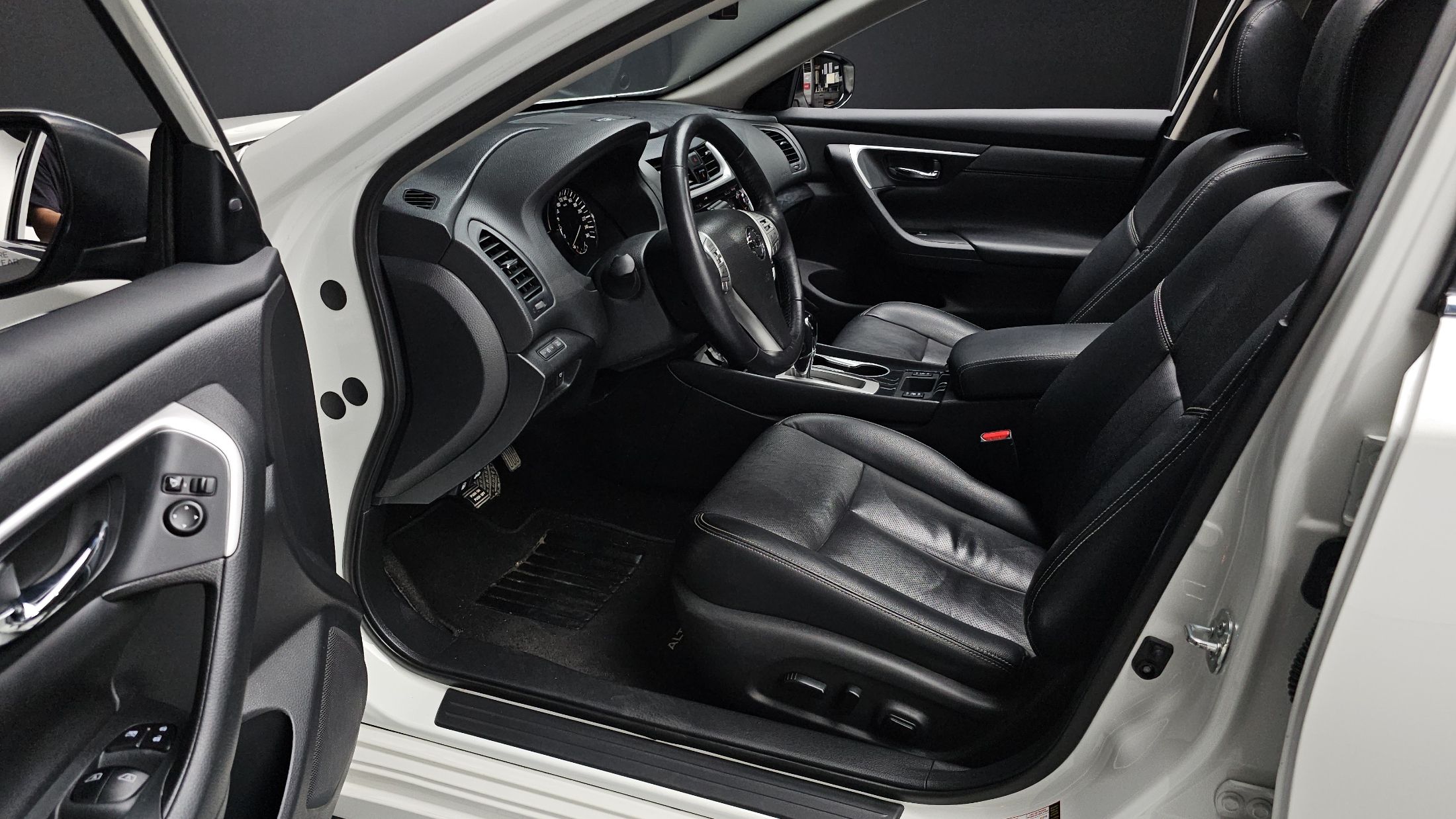 NISSAN ALTIMA 2018