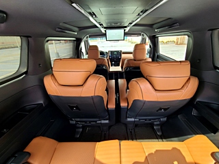 TOYOTA ALPHARD  4 GENERATION AWD 2024