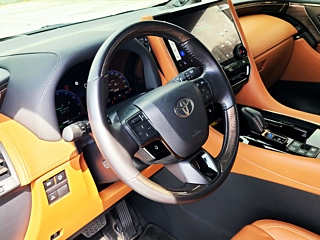 TOYOTA ALPHARD  4 GENERATION AWD 2024