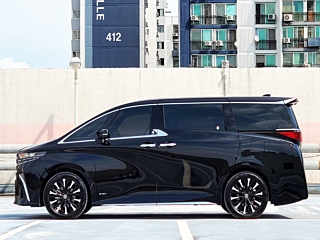 TOYOTA ALPHARD  4 GENERATION AWD 2024