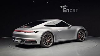 PORSCHE 911 992  2024