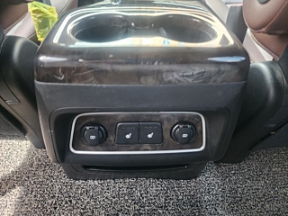 HYUNDAI STAREX GRAND  4WD Urban 9 Seater 2020