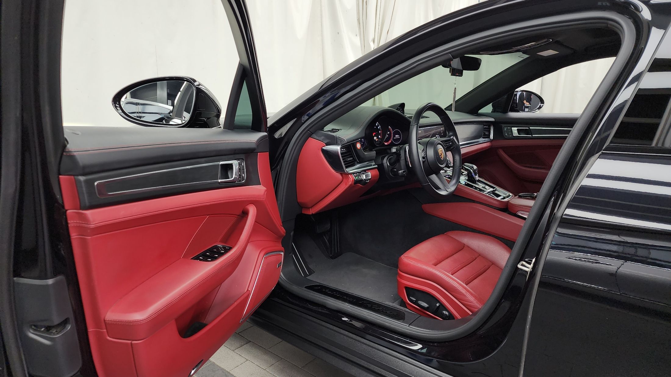 PORSCHE PANAMERA 971 2022