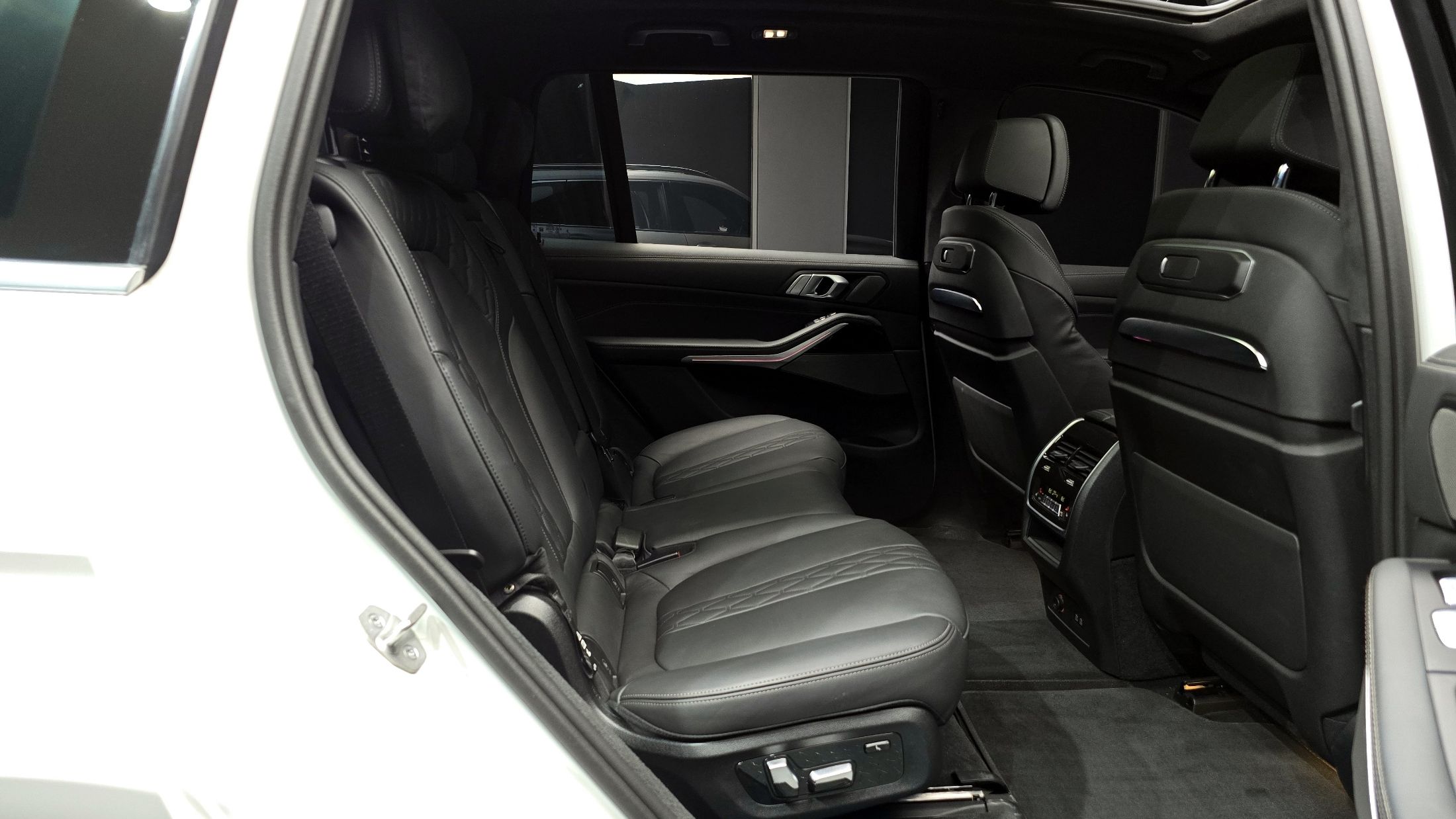 BMW X7 G07 2024