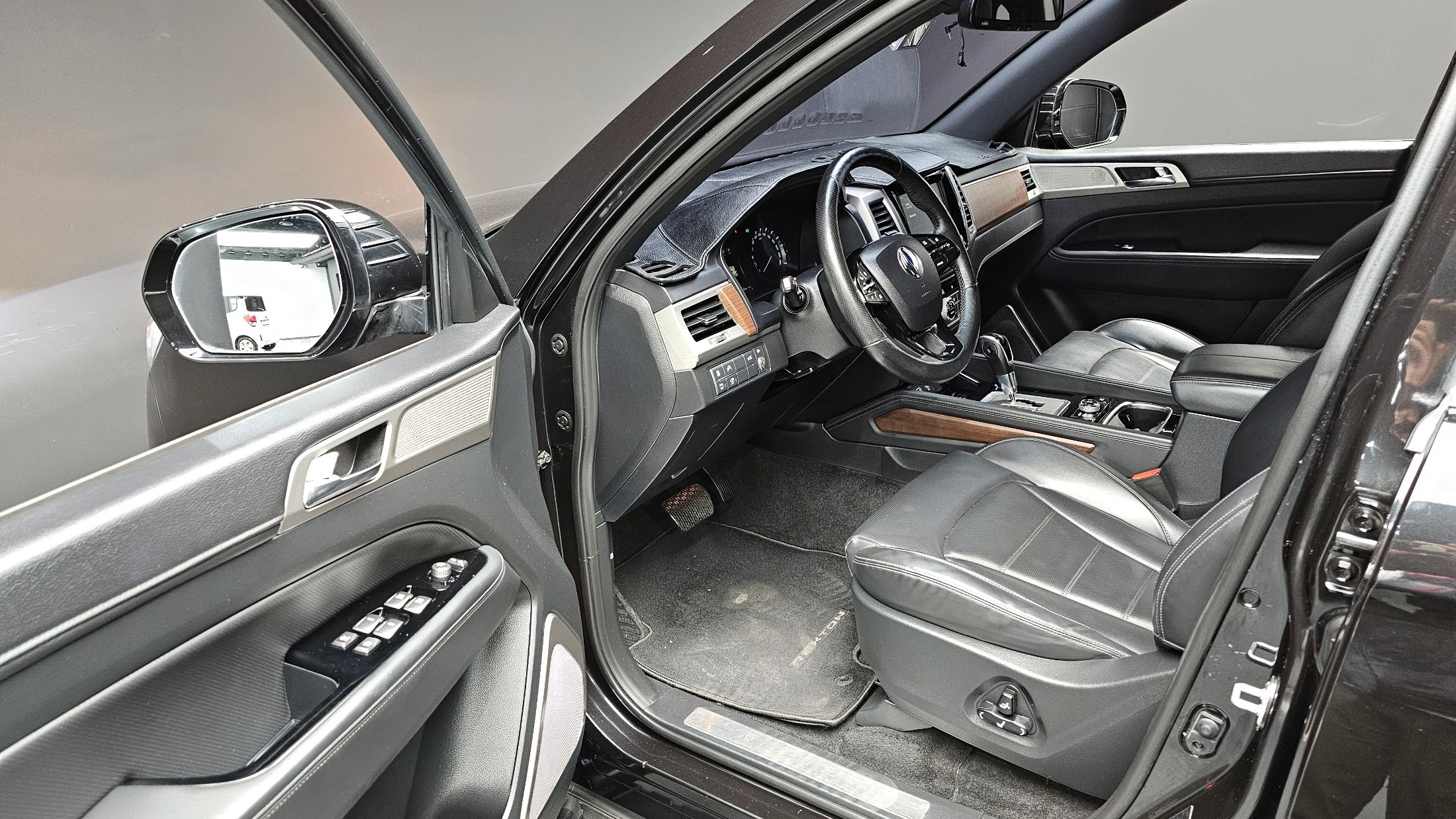 SSANGYONG REXTON G4 2017