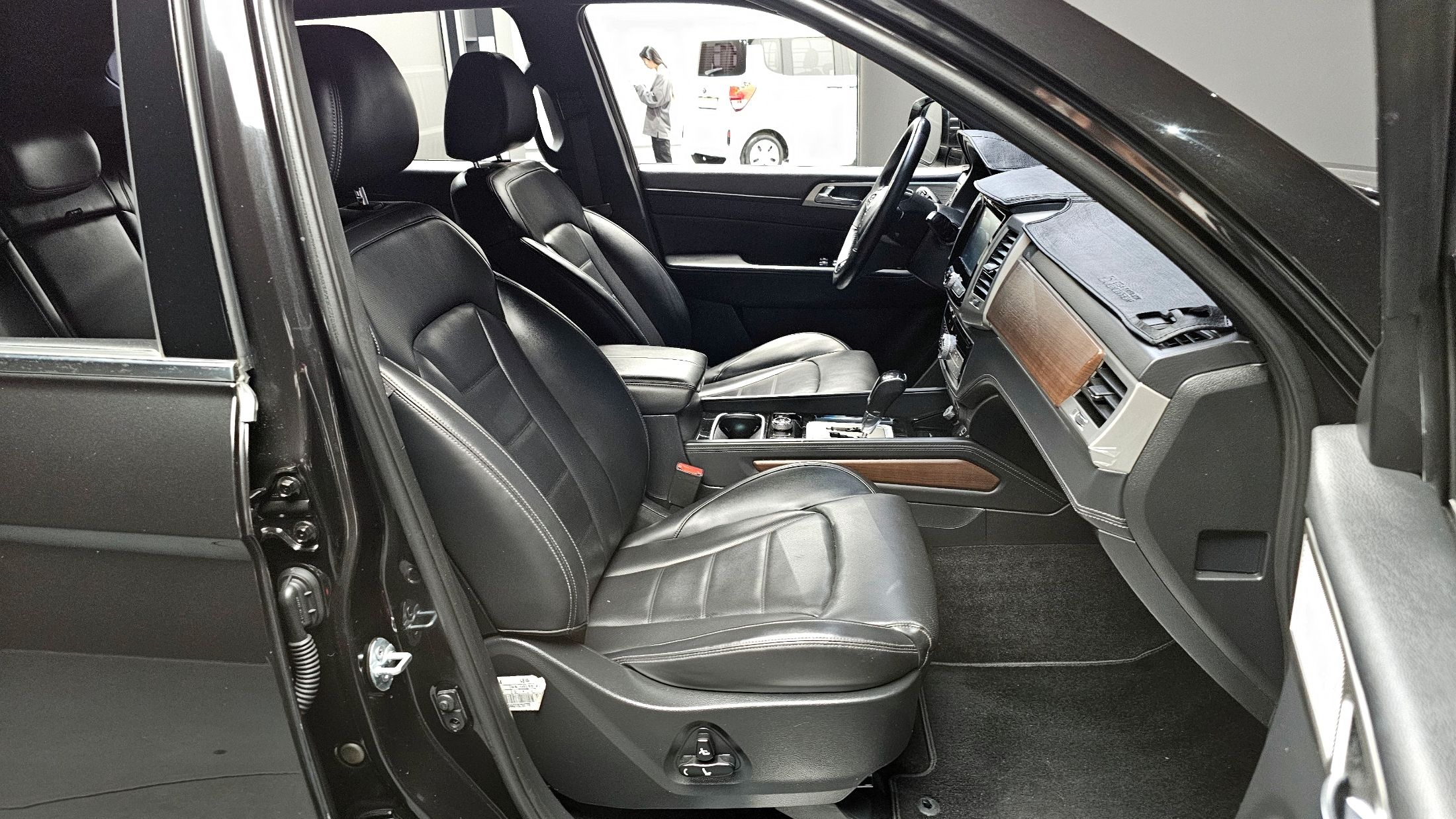 SSANGYONG REXTON G4 2017