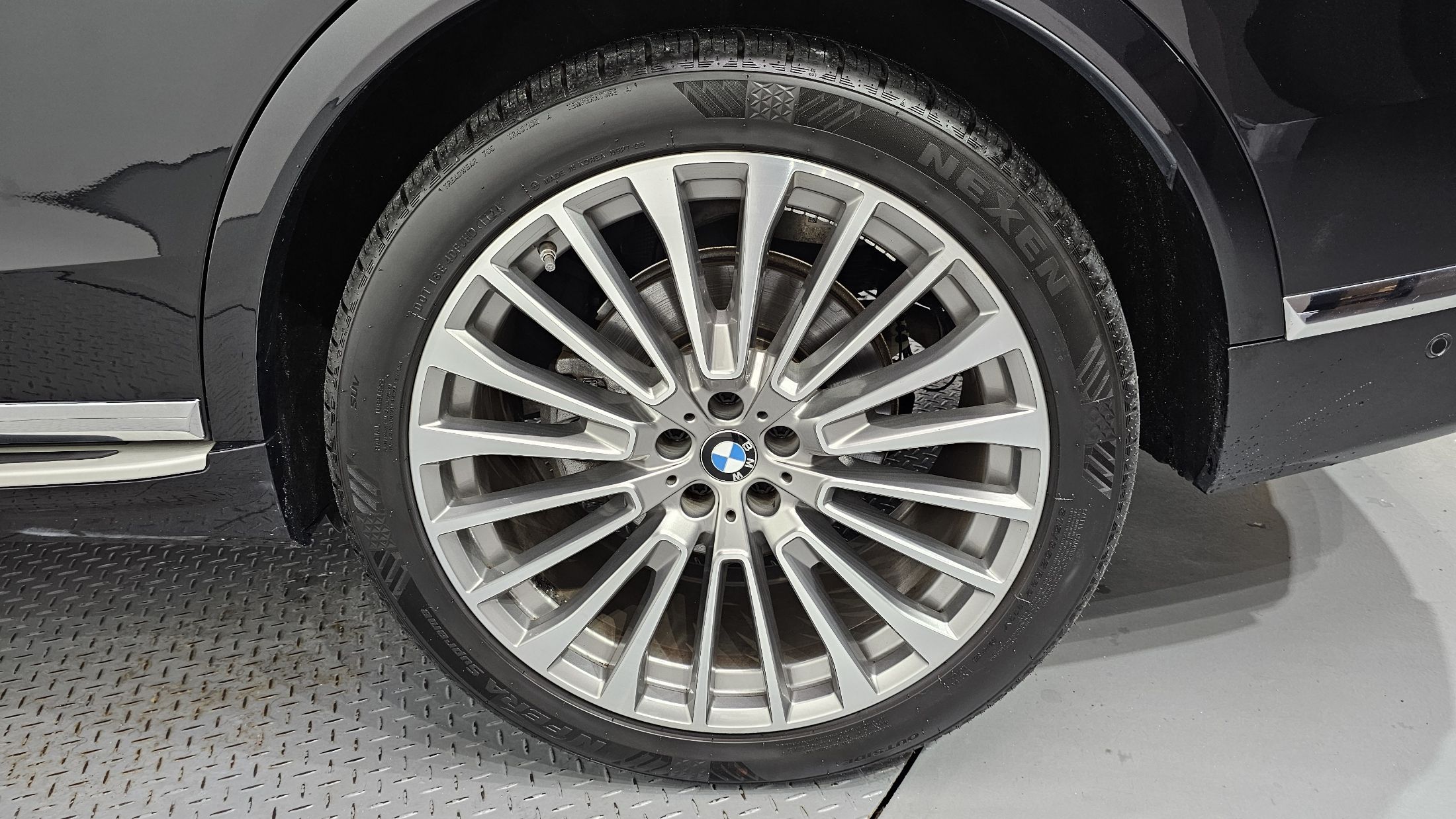 BMW X7 G07 2023