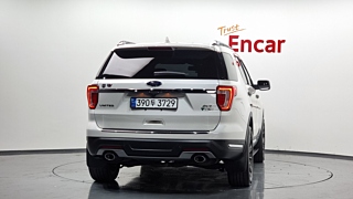 FORD EXPLORER 2018