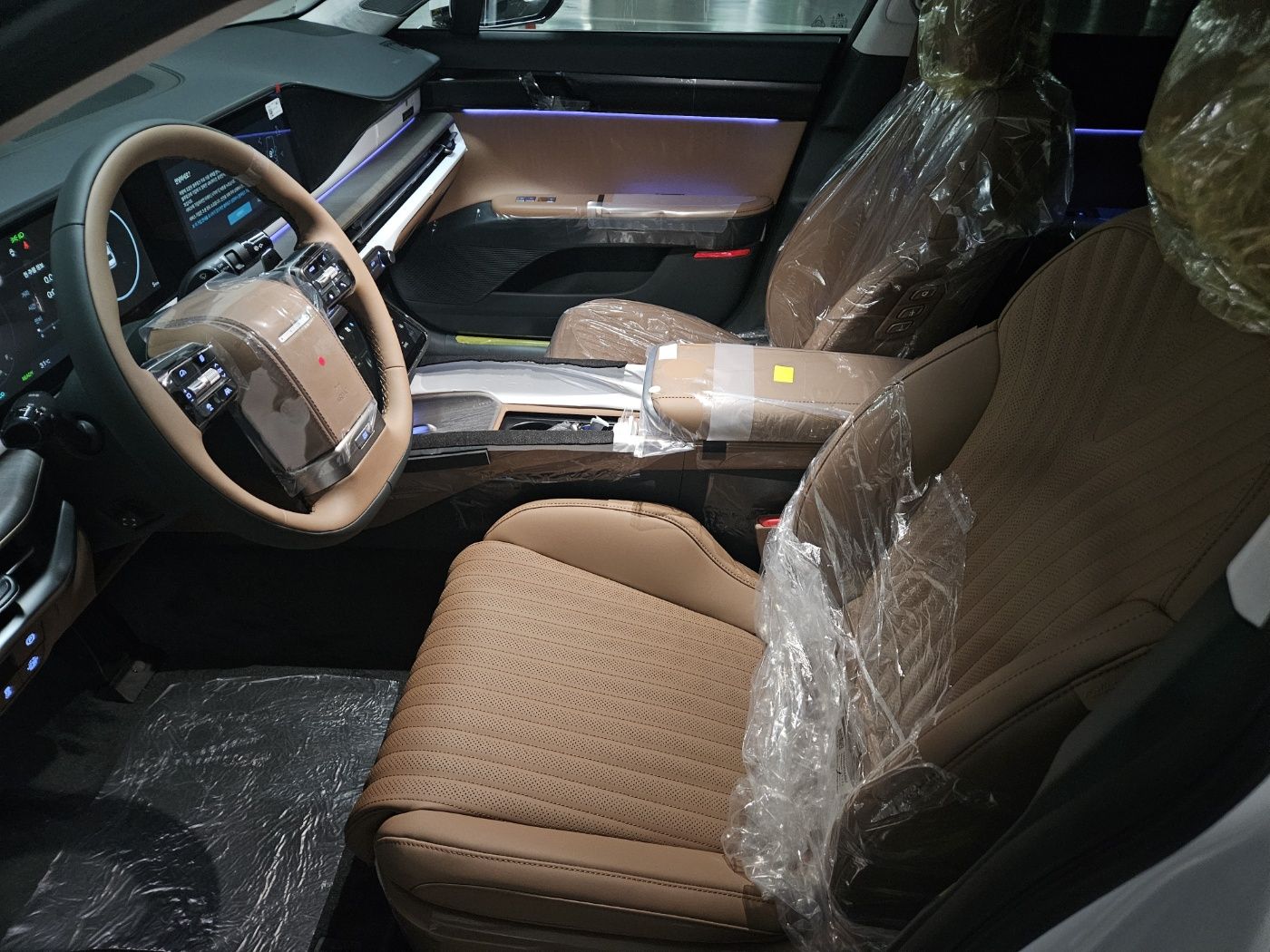 HYUNDAI GRANDEUR HYBRID GN7 2025