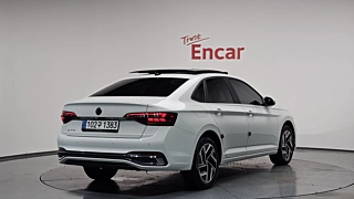 VOLKSWAGEN JETTA  2024