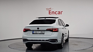 VOLKSWAGEN JETTA  7 GENERATION 1.5 TSI Prestige 2024