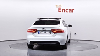 JAGUAR XE 2017