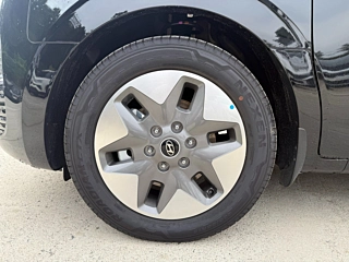 HYUNDAI STARIA  4WD Tourer 9 Seater 2025
