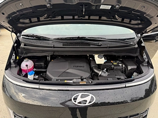 HYUNDAI STARIA  4WD Tourer 9 Seater 2025