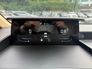 HYUNDAI STARIA  4WD Tourer 9 Seater 2025