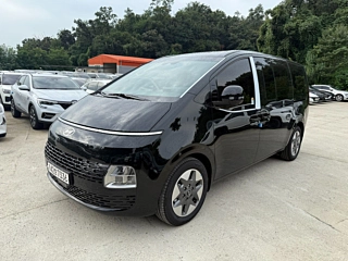 HYUNDAI STARIA  4WD Tourer 9 Seater 2025