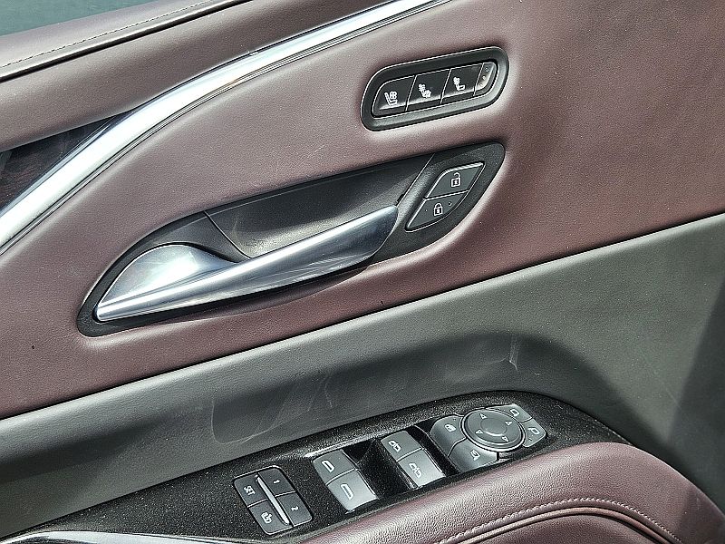CADILLAC ESCALADE 2022