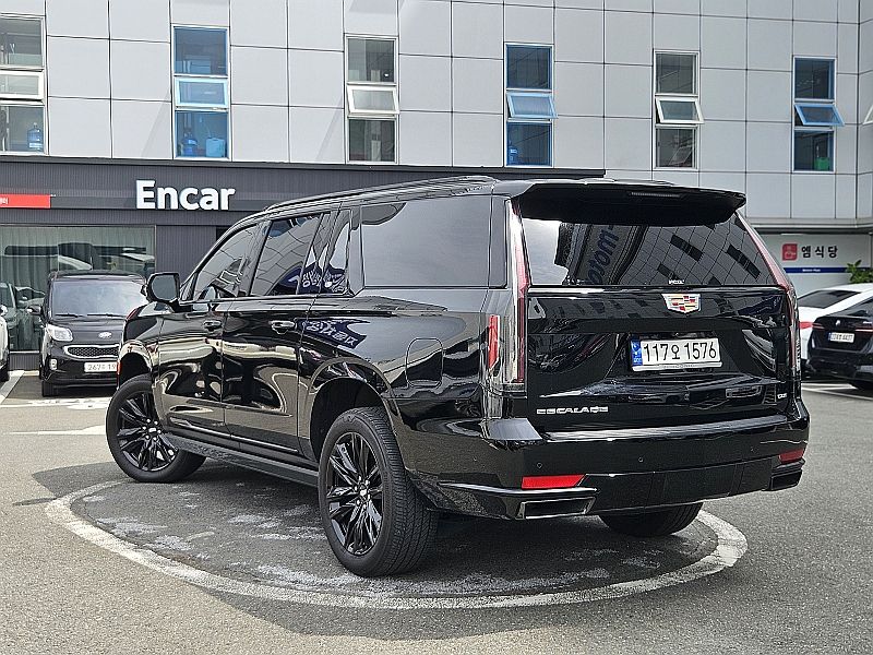 CADILLAC ESCALADE 2022