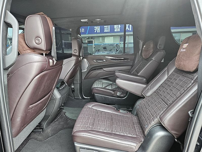 CADILLAC ESCALADE 2022