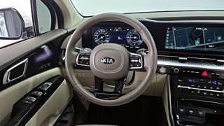 KIA CARNIVAL 2021