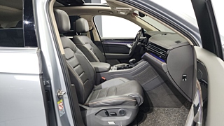 VOLKSWAGEN TOUAREG 2020