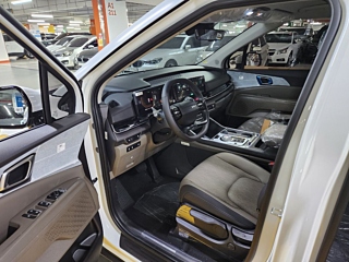 KIA CARNIVAL 2025