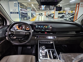 KIA CARNIVAL 2025