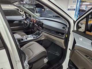 KIA CARNIVAL 2025