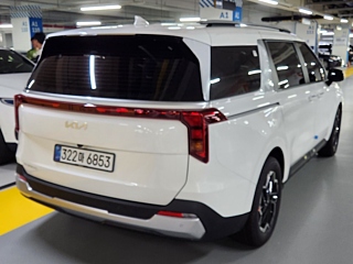 KIA CARNIVAL 2025