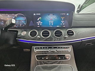 MERCEDES BENZ E-CLASS W213 2021