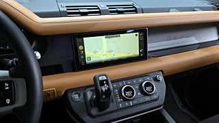 LAND ROVER DEFENDER L663 2024