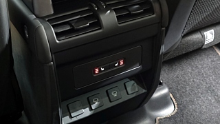 LAND ROVER DEFENDER L663 2024