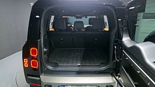 LAND ROVER DEFENDER L663 2024