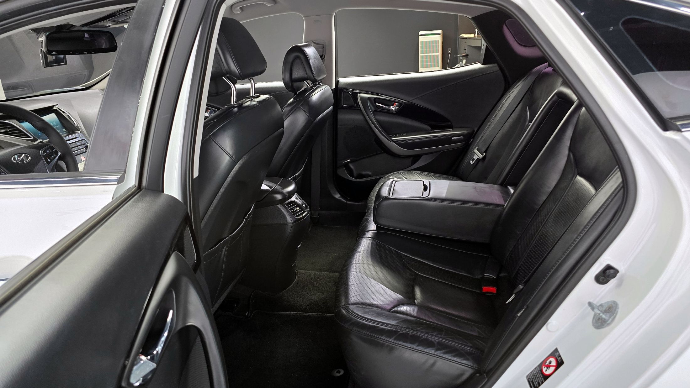 HYUNDAI GRANDEUR HG 2014