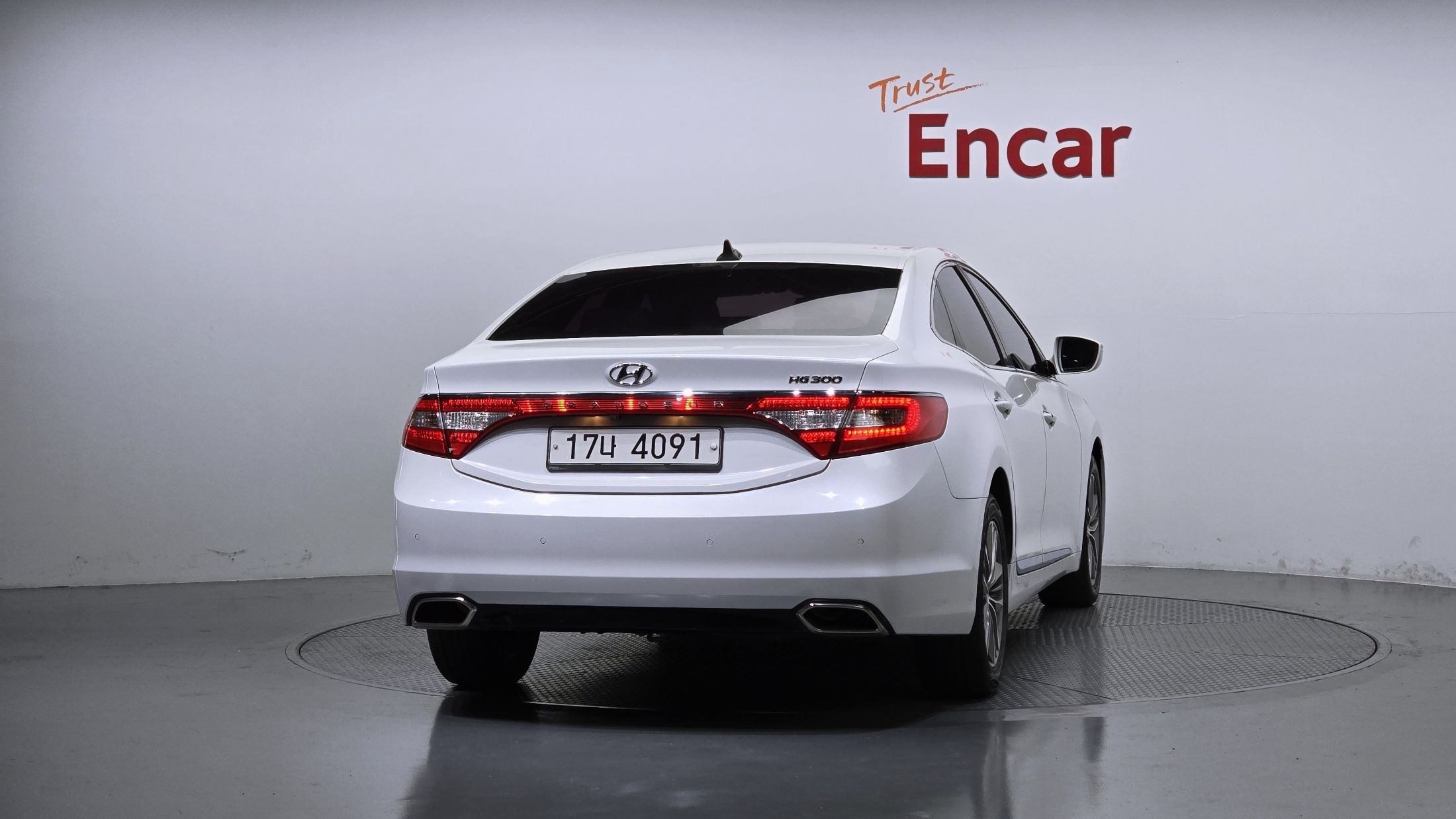 HYUNDAI GRANDEUR HG 2014