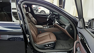 BMW 5-SERIES G30 2022