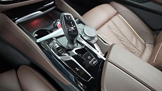 BMW 5-SERIES G30 2022