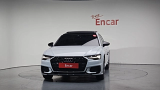 AUDI A6 C8 2025