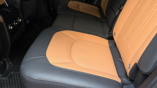 LAND ROVER DEFENDER L663 2024