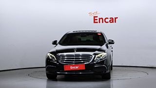 MERCEDES BENZ E-CLASS W213 2017