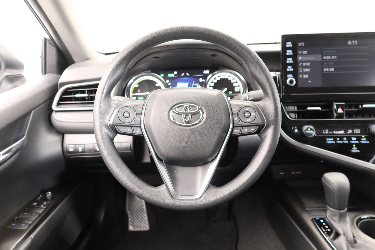 TOYOTA CAMRY XV70 2023