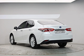 TOYOTA CAMRY XV70 2023
