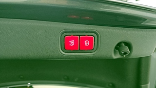 MERCEDES BENZ E-CLASS W213 2020