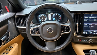 VOLVO S90 2021