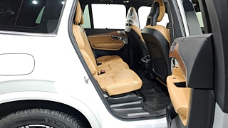VOLVO XC90 2019