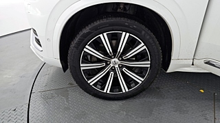 VOLVO XC90 2019