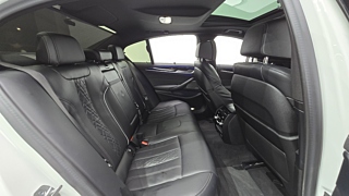 BMW 5-SERIES G30 2023